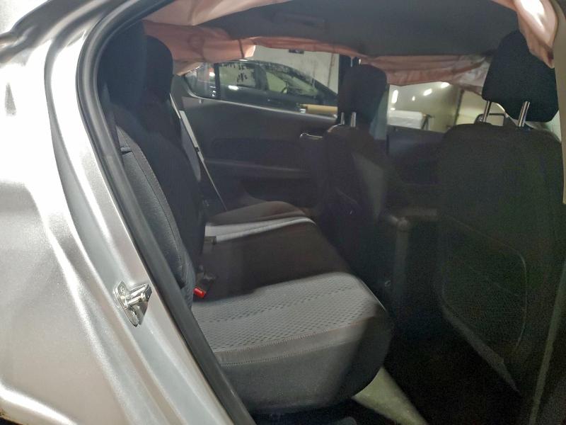 Photo 11 from auction – 2014 CHEVROLET EQUINOX LS with VIN 2GNFLEEK7E6123356