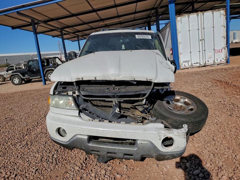 Photo 5 from auction – 2002 LINCOLN NAVIGATOR with VIN 5LMFU28R02LJ15799