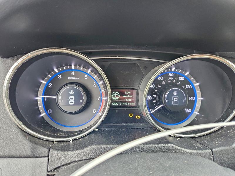 Photo 9 from auction – 2012 HYUNDAI SONATA with VIN 5NPEC4AC7CH349273