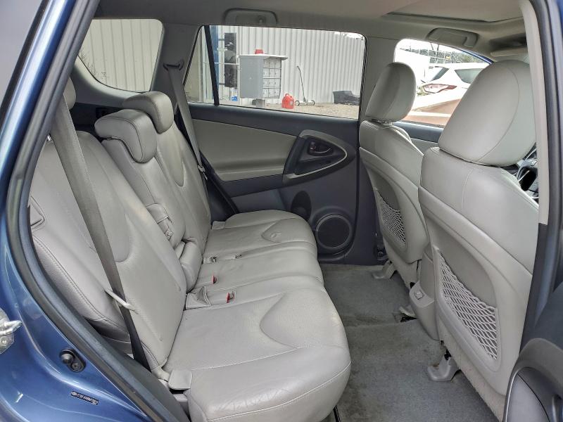 Photo 11 from auction – 2011 TOYOTA RAV4 LIMIT with VIN 2T3DF4DV8BW139014
