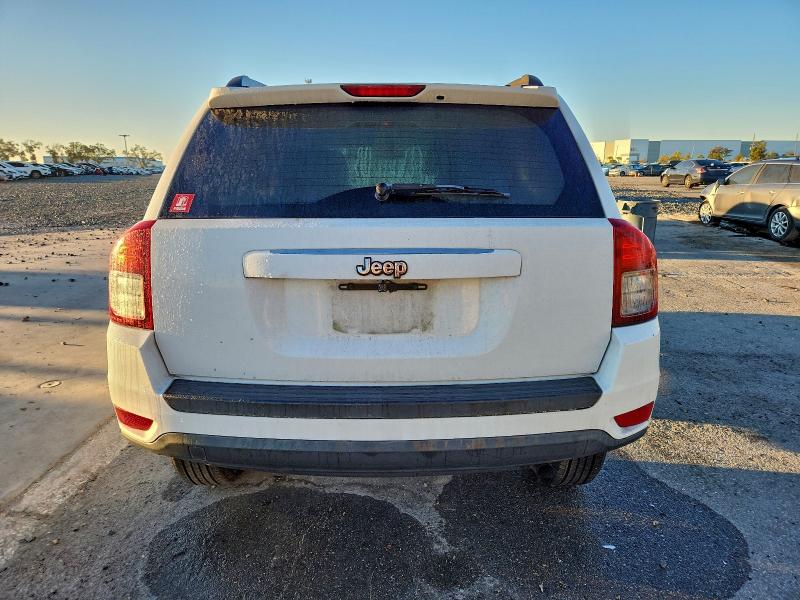 Photo 6 from auction – 2014 JEEP COMPASS SP with VIN 1C4NJCBA5ED524044
