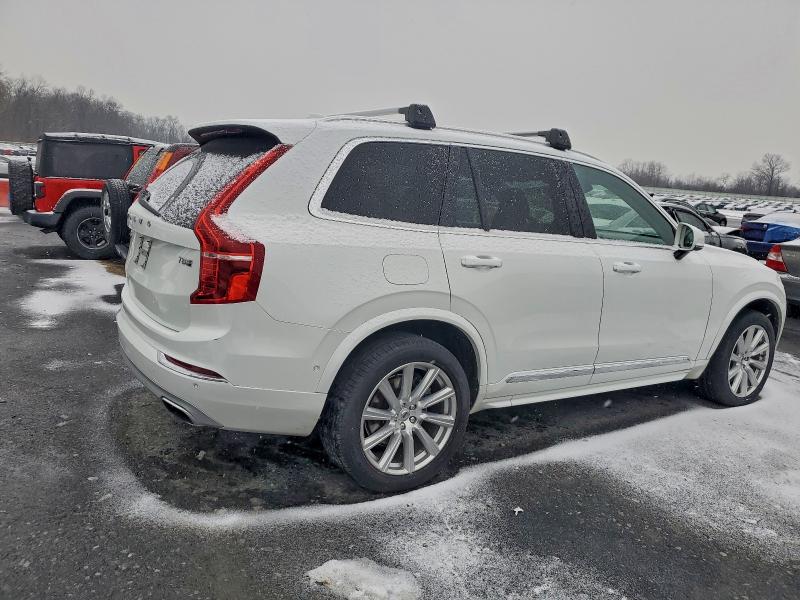 Photo 3 from auction – 2016 VOLVO XC90 T8 with VIN YV4BC0PL2G1074635
