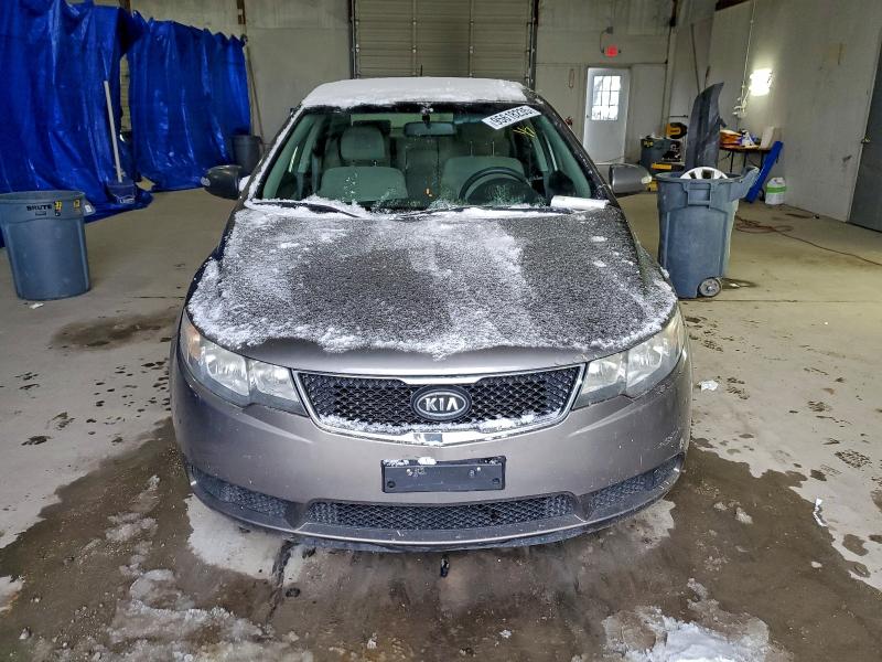 Zdjęcie 5 z aukcji – 2010 KIA FORTE EX z VIN KNAFU4A26A5071937