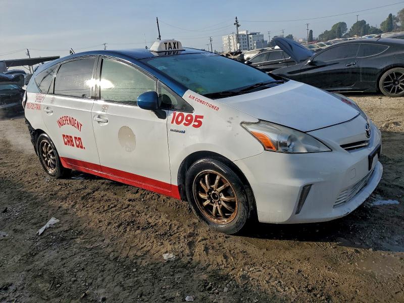 Photo 4 from auction – 2012 TOYOTA PRIUS V with VIN JTDZN3EU7C3168811