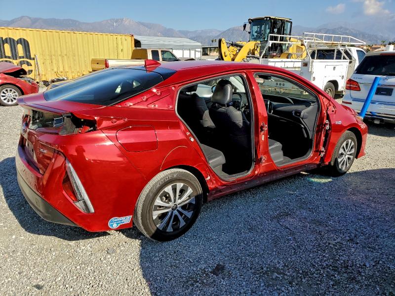 Photo 3 from auction – 2021 TOYOTA PRIUS PRIM with VIN JTDKAMFPXM3179458