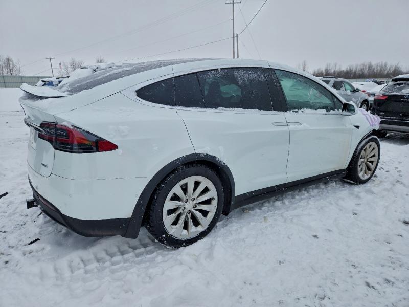 Photo 3 from auction – 2018 TESLA MODEL X with VIN 5YJXCBE25JF122190
