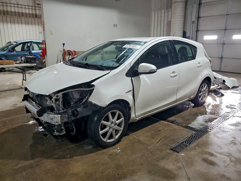 TOYOTA PRIUS C 2012 with VIN JTDKDTB30C1507906 - Photo from auction