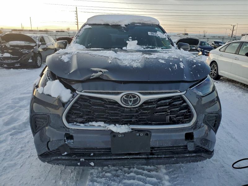 Photo 5 from auction – 2023 TOYOTA HIGHLANDER with VIN 5TDKDRAH8PS046916