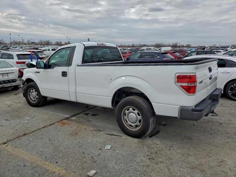 Photo 2 from auction – 2013 FORD F150 with VIN 1FTNF1CF9DKE94878