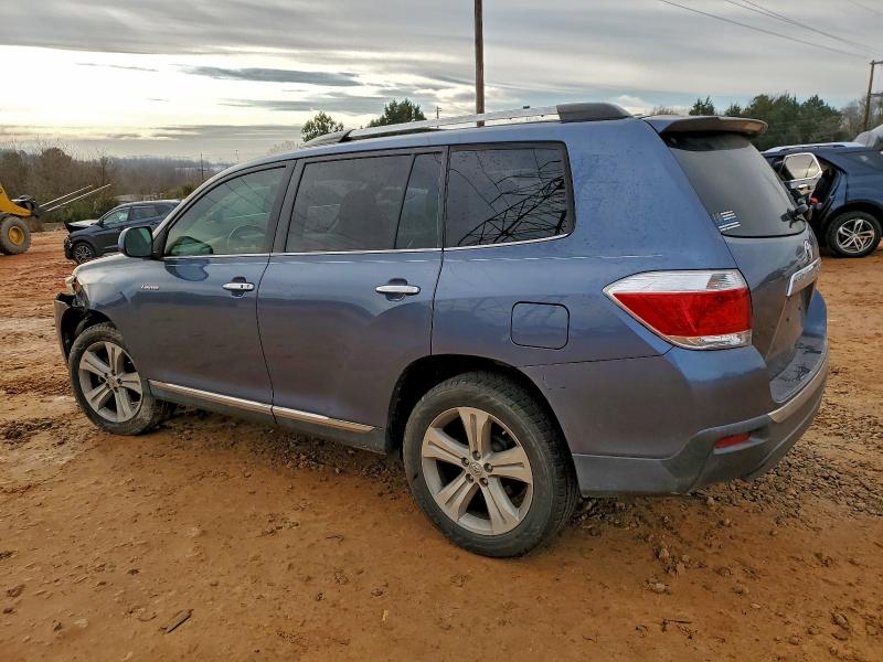 Zdjęcie 2 z aukcji – 2013 TOYOTA HIGHLANDER z VIN 5TDYK3EH7DS096192