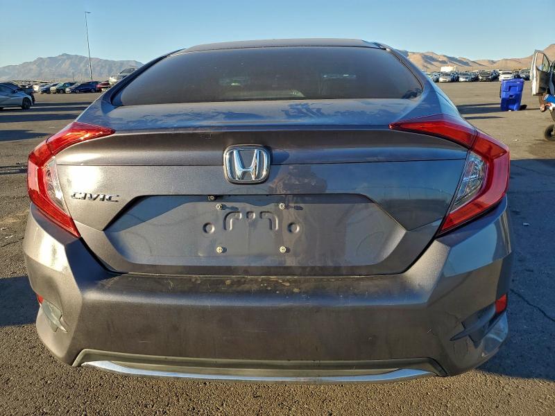 Zdjęcie 6 z aukcji – 2019 HONDA CIVIC LX z VIN 19XFC2F65KE050945