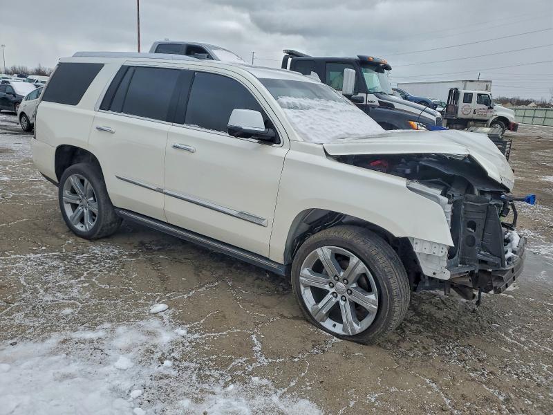 Photo 4 from auction – 2017 CADILLAC ESCALADE with VIN 1GYS4DKJ5HR296676
