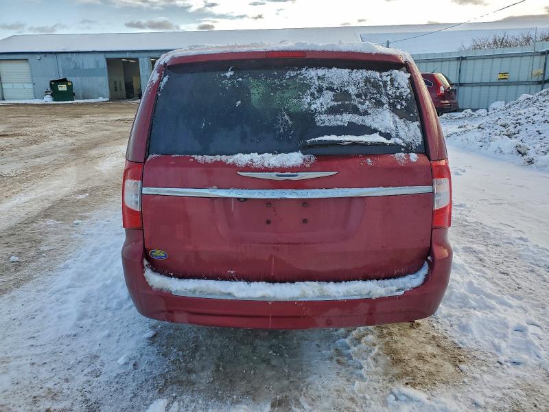 Photo 6 from auction – 2016 CHRYSLER TOWN & COU with VIN 2C4RC1CG6GR303619