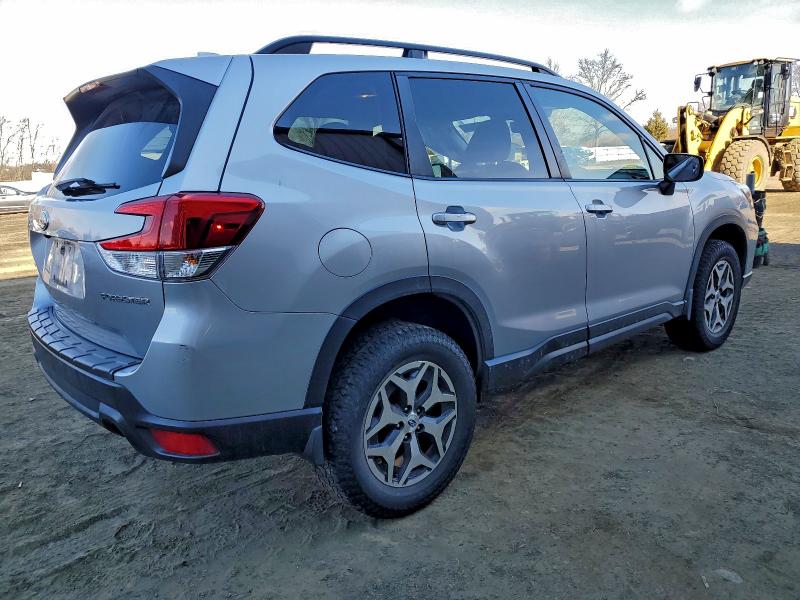 Photo 3 from auction – 2020 SUBARU FORESTER P with VIN JF2SKAJC5LH503998