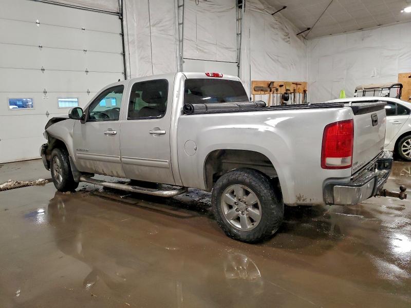 Photo 2 from auction – 2011 GMC SIERRA K15 with VIN 3GTP2WE30BG401545