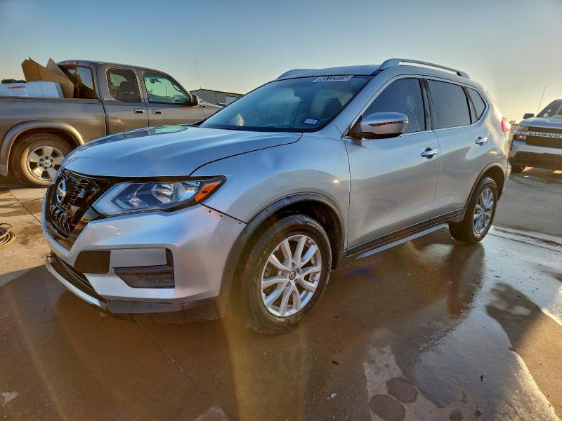 NISSAN ROGUE S 2017 with VIN JN8AT2MT9HW392341 - Photo from auction