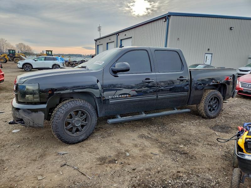 CHEVROLET SILVERADO 2012 with VIN 3GCPKSE77CG127046 - Photo from auction