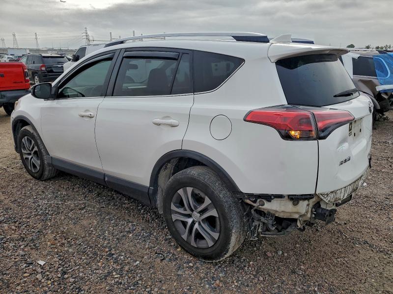 Photo 2 from auction – 2017 TOYOTA RAV4 LE with VIN JTMZFREV0HJ701707