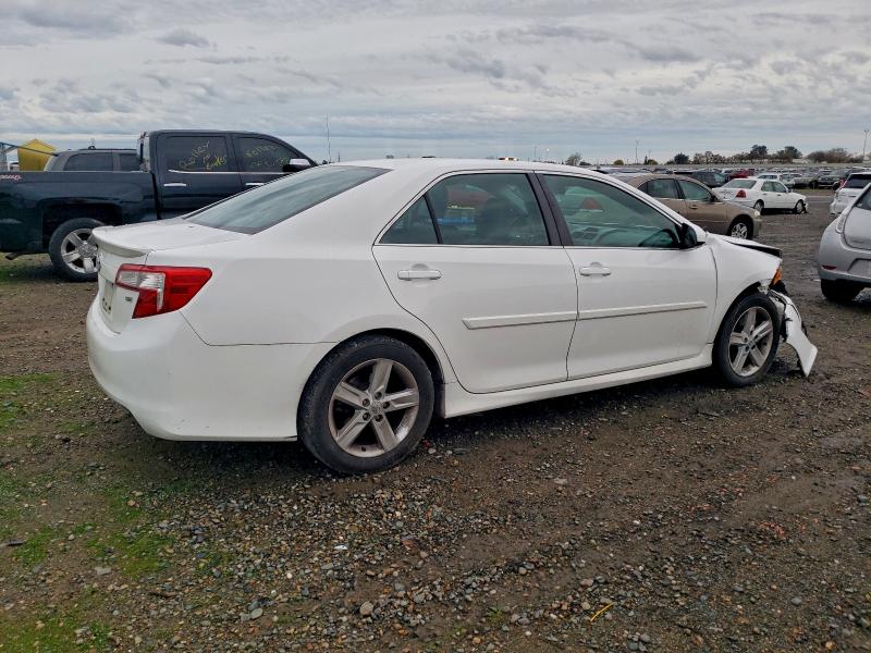 Photo 3 from auction – 2013 TOYOTA CAMRY with VIN 4T1BF1FK8DU269704