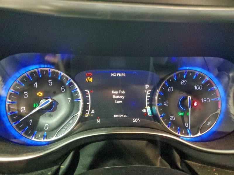 Photo 9 from auction – 2020 CHRYSLER PACIFICA L with VIN 2C4RC1GGXLR104478