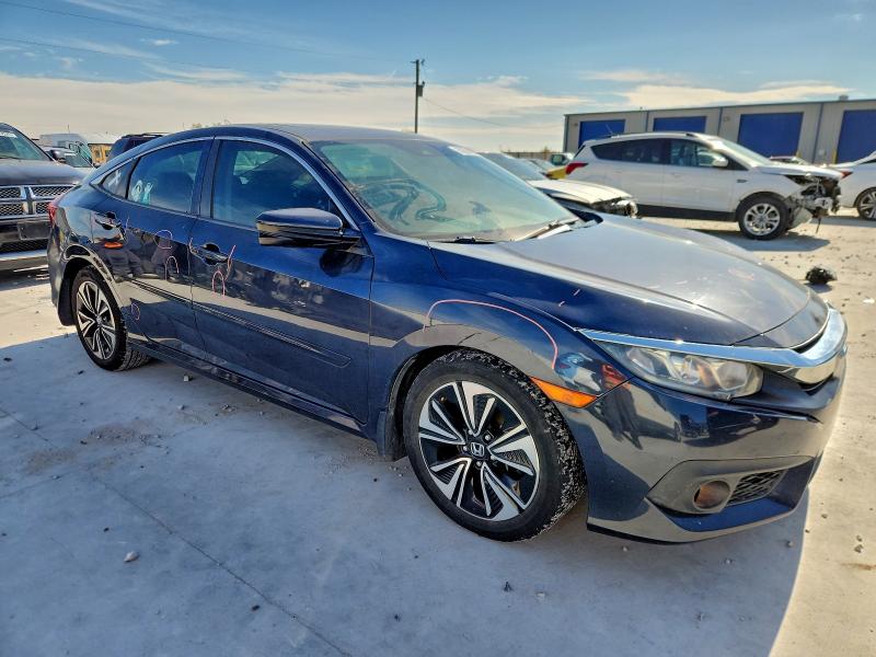 Photo 4 from auction – 2017 HONDA CIVIC EX with VIN 19XFC1F43HE032798