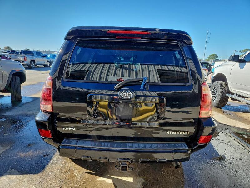 Photo 6 from auction – 2005 TOYOTA 4RUNNER SR with VIN JTEZU14R050056131