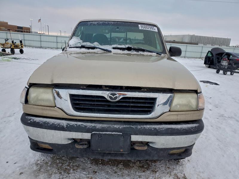 Photo 5 from auction – 1999 MAZDA B4000 CAB with VIN 4F4ZR17X6XTM04569