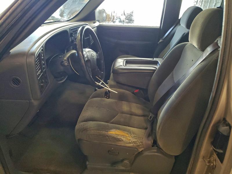 Photo 7 from auction – 2004 CHEVROLET SILVERADO with VIN 2GCEK19T441318474