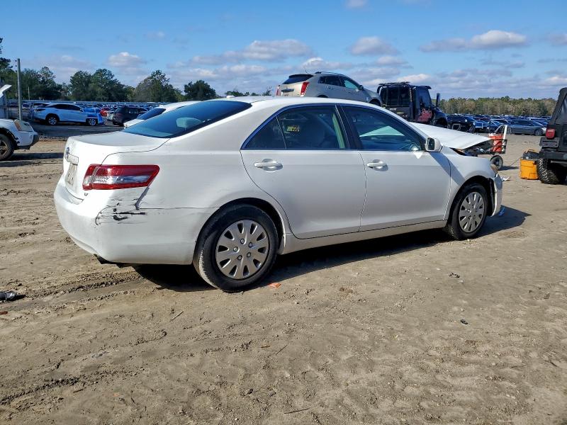 Photo 3 from auction – 2011 TOYOTA CAMRY BASE with VIN 4T1BF3EK2BU638051