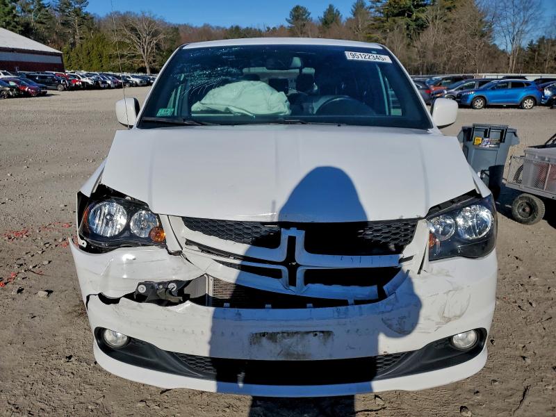 Photo 5 from auction – 2019 DODGE GRAND CARA with VIN 2C4RDGEG2KR578877