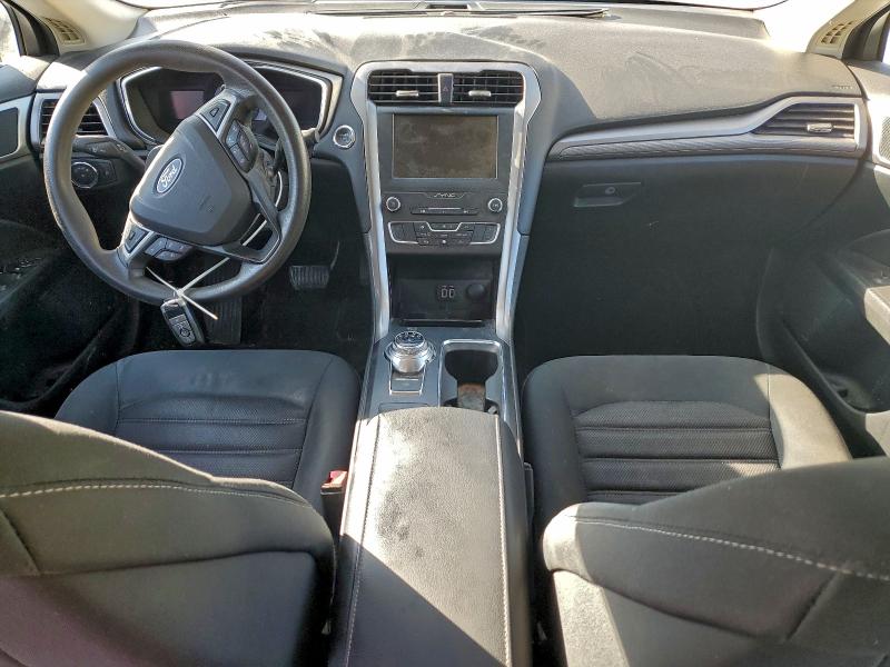 Photo 8 from auction – 2019 FORD FUSION SE with VIN 3FA6P0HD9KR148590