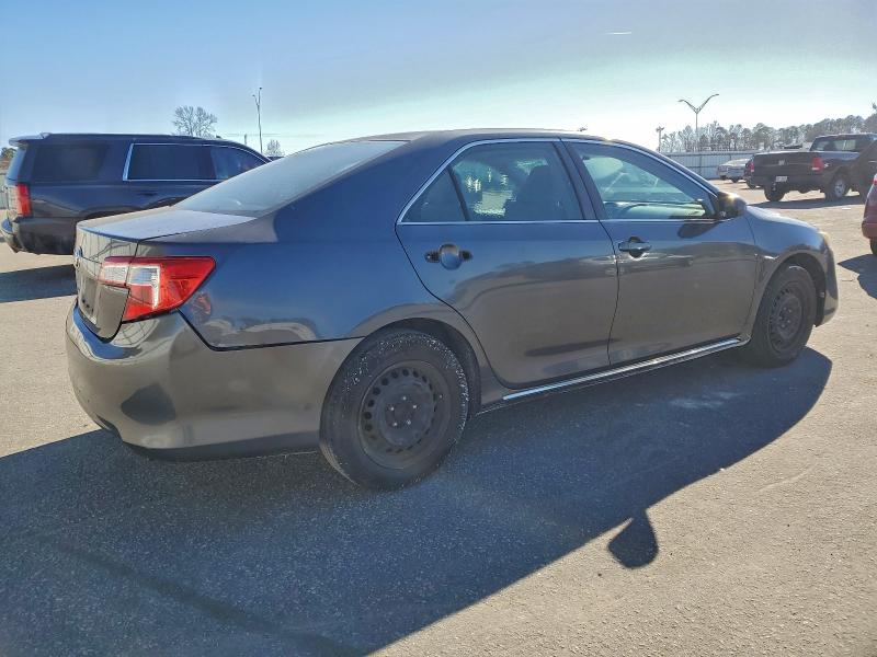 Foto 3 de la subasta – 2012 TOYOTA CAMRY BASE con VIN 4T1BF1FK4CU014868