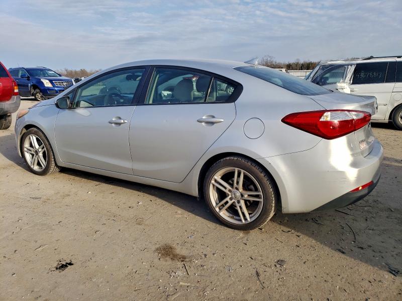 Photo 2 from auction – 2016 KIA FORTE LX with VIN KNAFX4A65G5498965