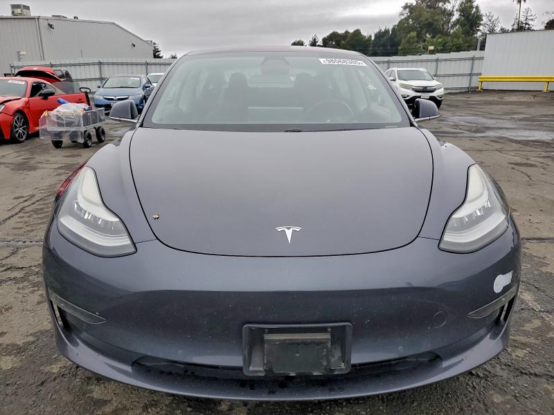 Photo 5 from auction – 2019 TESLA MODEL 3 with VIN 5YJ3E1EA6KF190932