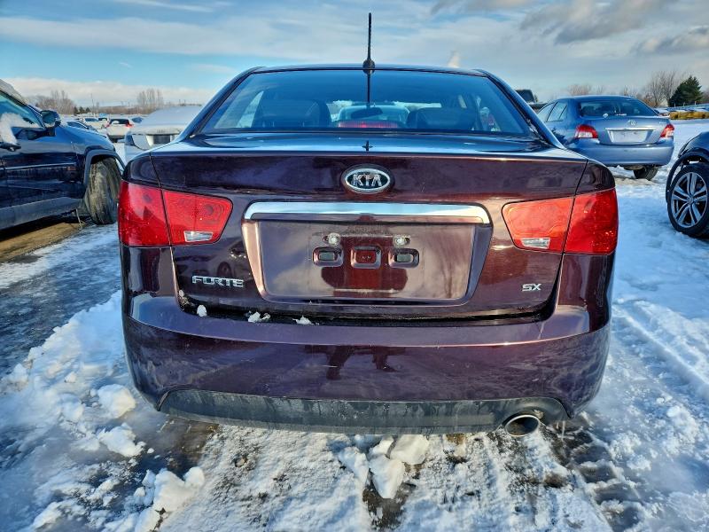 Фото 6 с аукциона – 2011 KIA FORTE с VIN KNAFW4A33B5372024