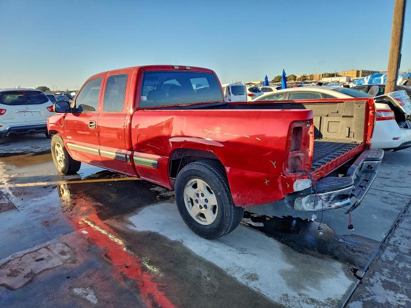 Photo 2 from auction – 2002 CHEVROLET SILVERADO with VIN 2GCEC19V921260857