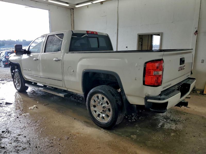 Photo 2 from auction – 2015 GMC SIERRA with VIN 1GT120E84FF501167