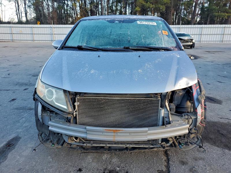 Photo 5 from auction – 2016 HONDA ODYSSEY TO with VIN 5FNRL5H97GB084019