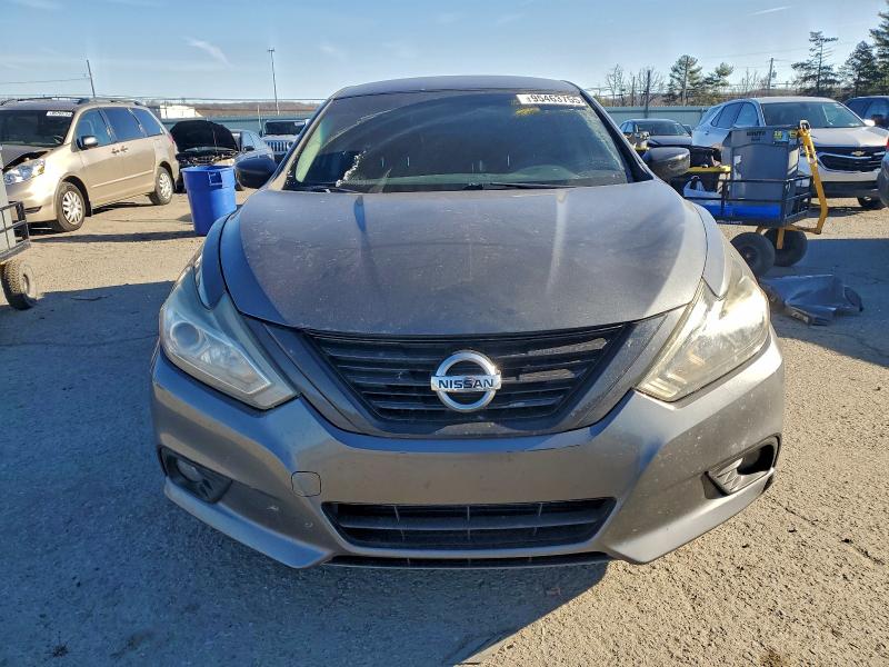 Photo 5 from auction – 2018 NISSAN ALTIMA 2.5 with VIN 1N4AL3AP4JC255944