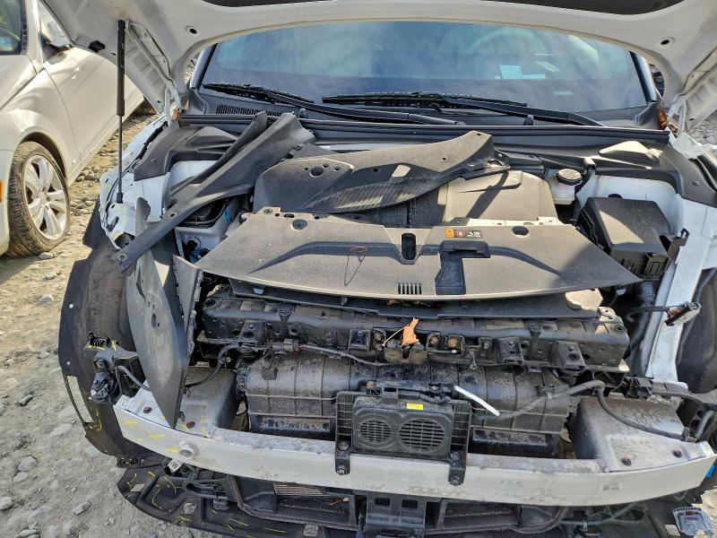 Photo 12 from auction – 2023 GENESIS GV60 PERFO with VIN KMUKEDTBXPU003485