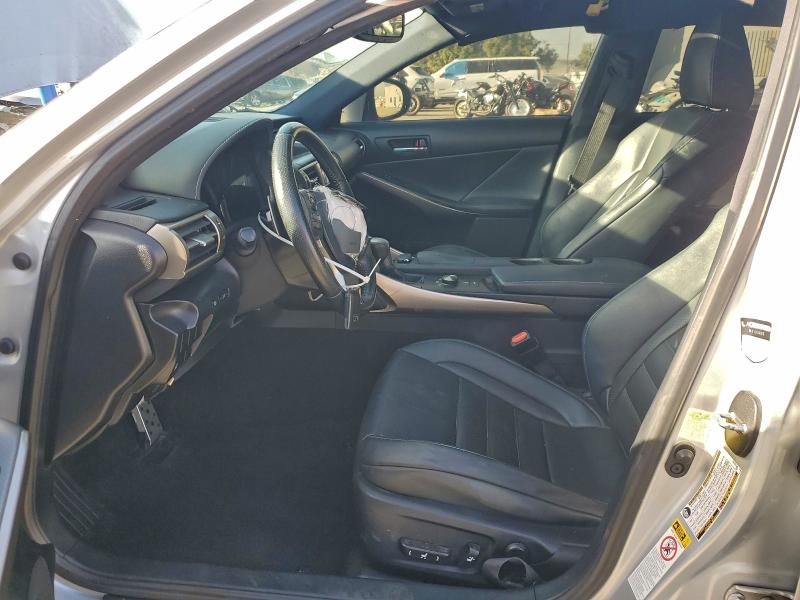 Photo 7 from auction – 2016 LEXUS IS 200T with VIN JTHBA1D22G5004358