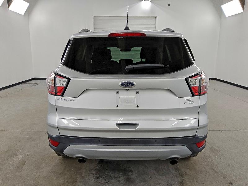 Photo 6 from auction – 2018 FORD ESCAPE SE with VIN 1FMCU0GD3JUC90685