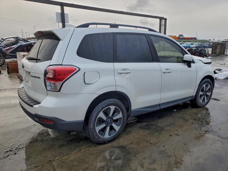 Foto 3 de la subasta – 2018 SUBARU FORESTER 2 con VIN JF2SJAGC1JH499892