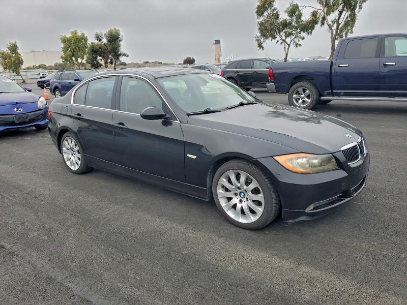 Photo 4 from auction – 2006 BMW 3 SERIES with VIN WBAVB33596KR74501