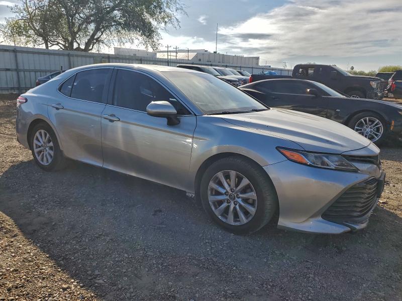 Photo 4 from auction – 2020 TOYOTA CAMRY with VIN 4T1C11AK7LU327634