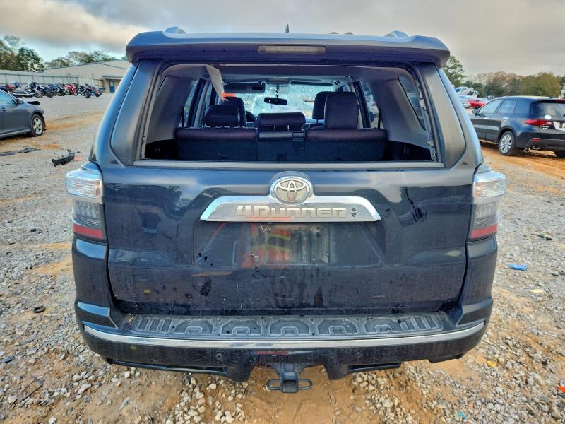Photo 6 from auction – 2018 TOYOTA 4RUNNER SR with VIN JTEZU5JR8J5173822