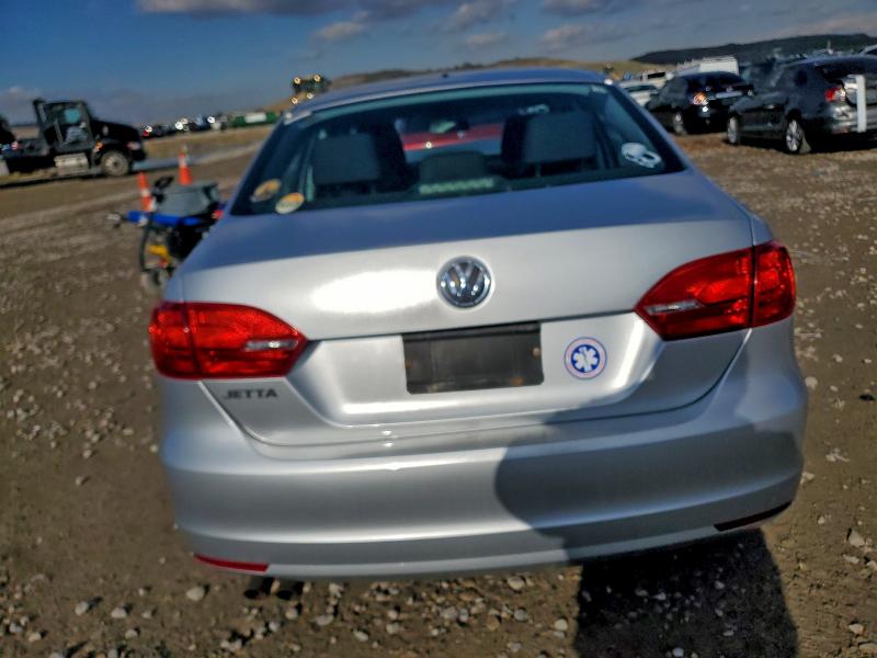 Photo 6 from auction – 2012 VOLKSWAGEN JETTA BASE with VIN 3VW2K7AJ5CM406888