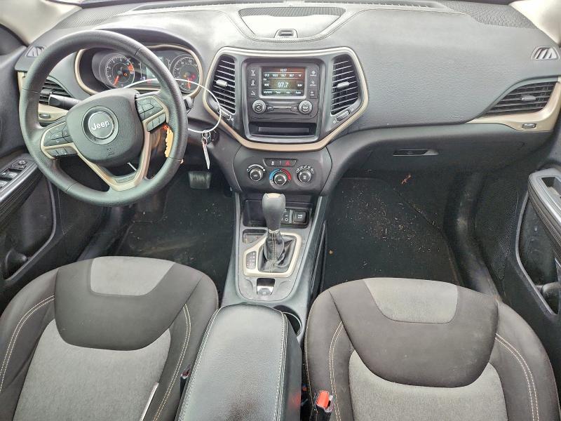Photo 8 from auction – 2016 JEEP CHEROKEE with VIN 1C4PJLAB7GW136372