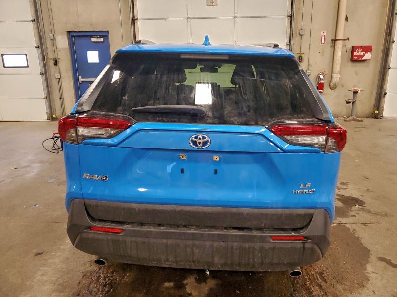 Zdjęcie 6 z aukcji – 2020 TOYOTA RAV4 LE z VIN JTMLWRFV9LD059905
