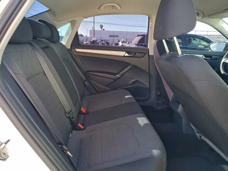 Photo 10 from auction – 2021 VOLKSWAGEN PASSAT with VIN 1VWAA7A38MC016256